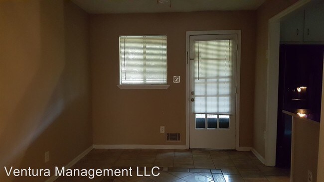 Building Photo - 1035 Buckhurst Dr