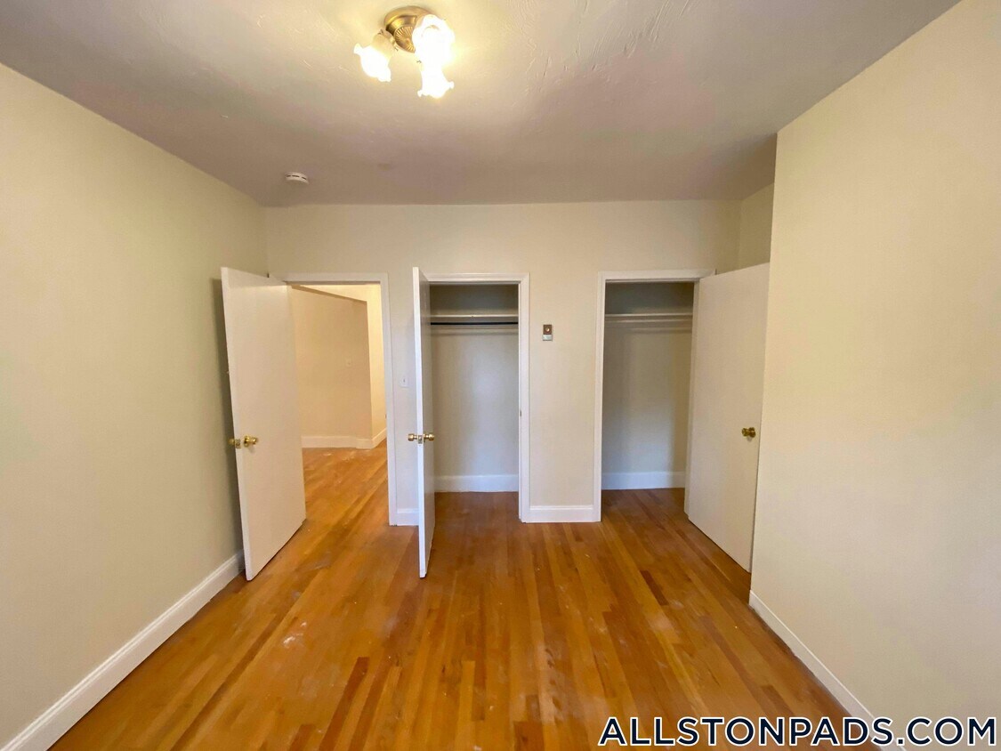Foto principal - 1283 Commonwealth Ave
