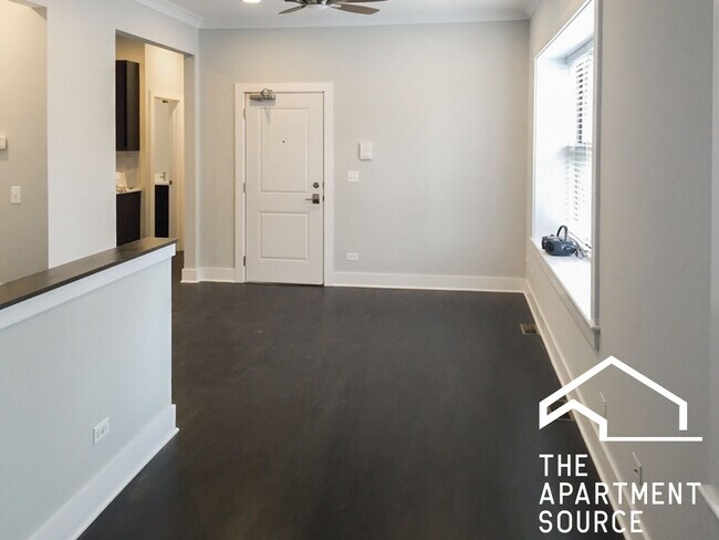 Foto del edificio - 1946 W Nelson St