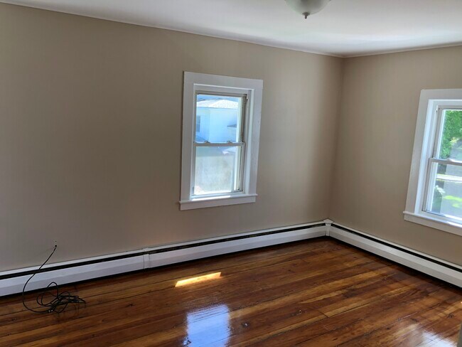 1st Bedroom - 90 Marlborough St