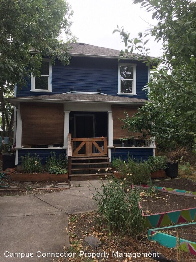 Foto principal - 4 br, 2 bath House - 2001 Augusta St