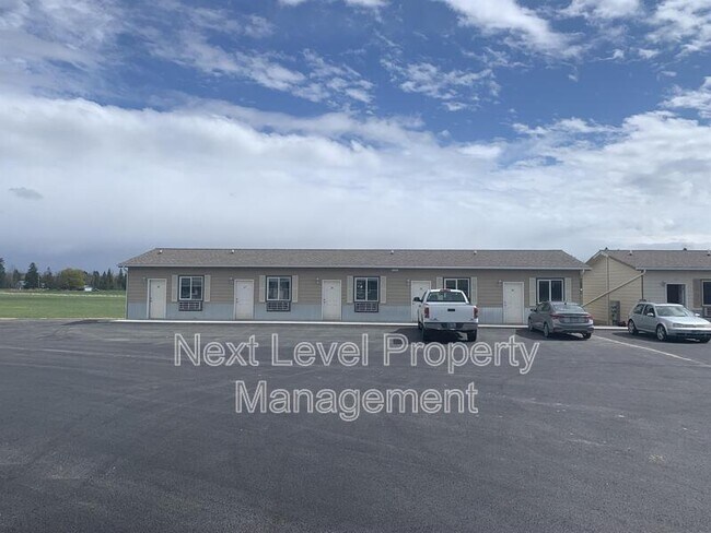 Foto del edificio - 1730 Montana Hwy 35