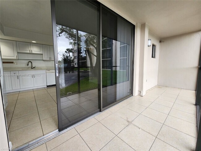 Foto del edificio - 3 br, 2 bath House - 8520 SW 133rd Avenue ...
