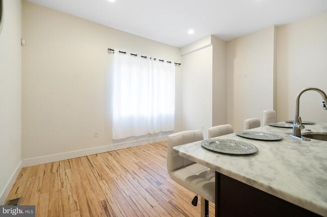 Foto del edificio - 902 N 16th St
