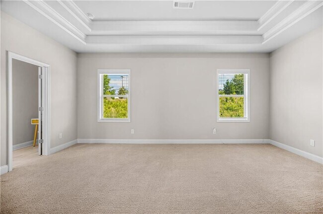 Foto del edificio - 18 Dorothy Ln