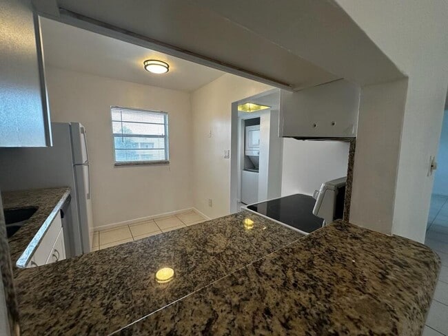 Building Photo - 2600 Fiore Way