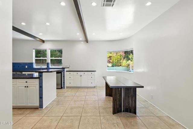 Building Photo - 7772 Torreyson Dr