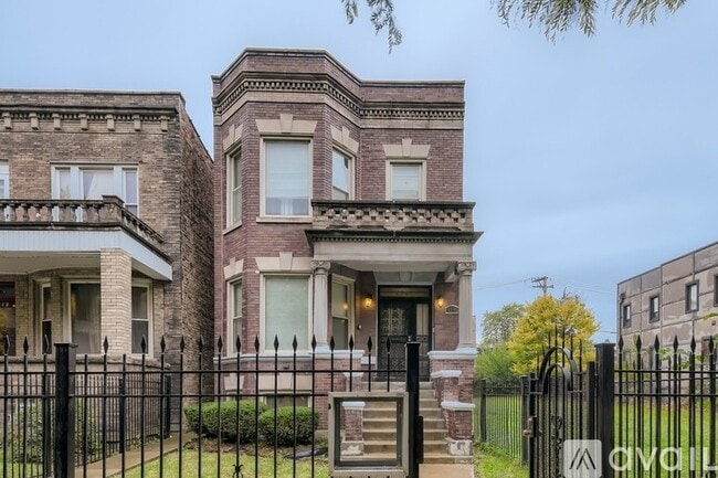 Building Photo - 6546 S Minerva Ave