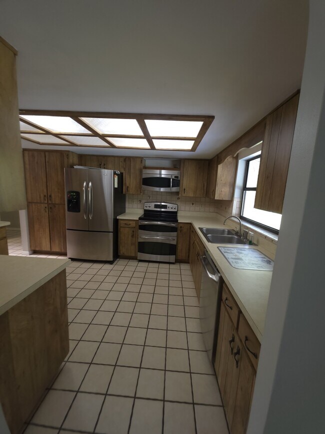 Building Photo - 5373 N Mock Orange Dr