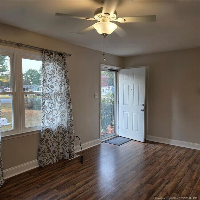 Foto del edificio - 1401 Greenock Ave