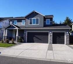 Building Photo - 8400 NE 168th Ave