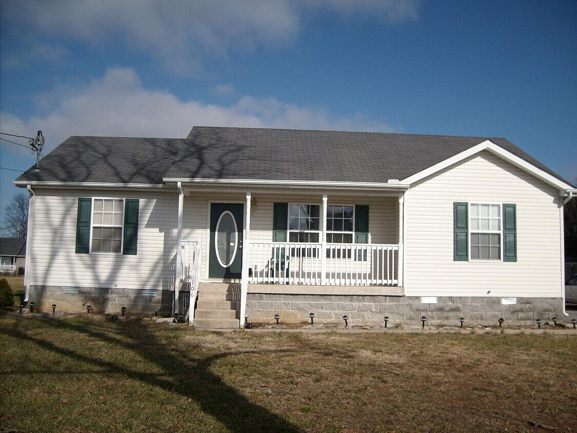 106 Daytona Ln, Shelbyville, TN 37160 House for Rent in Shelbyville