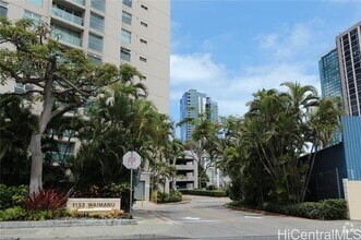 Building Photo - 1133 Waimanu St
