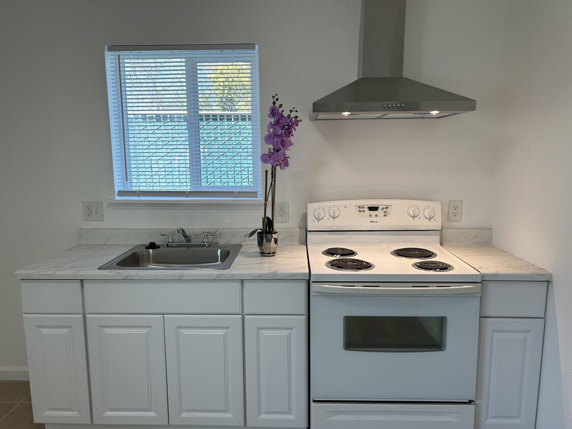 Foto principal - 108 Pine St