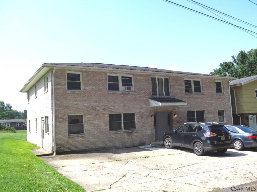 Primary Photo - 626 Evergreen St