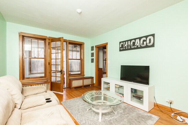 Foto del edificio - 5104 W Hutchinson St