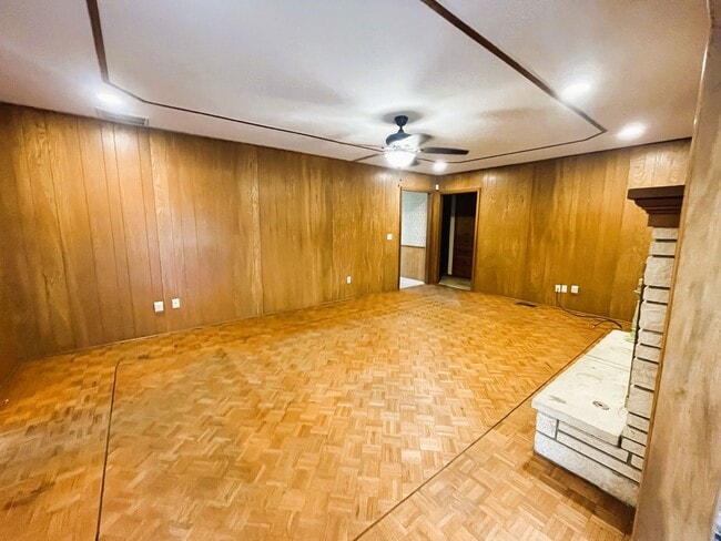 Foto del edificio - 2809 Windsor Blvd