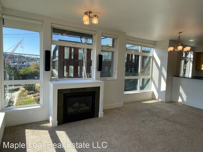 Foto del edificio - 2 br, 2 bath House - 1700 N Northlake Way,...