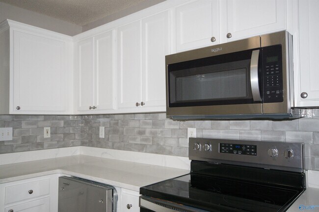 Foto del edificio - 109 Sandy Hollow Dr NW