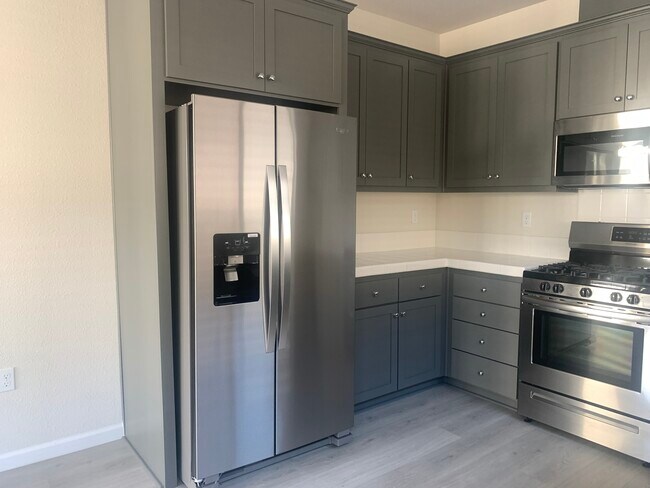Kitchen - 2596 1st St