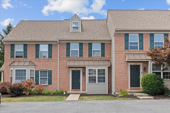 Building Photo - 11 Covington Ct