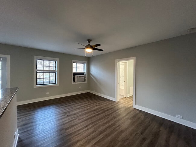 Building Photo - 730 Judson Ave