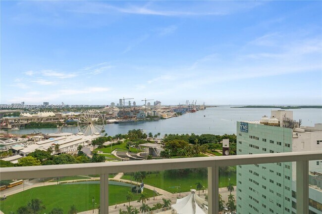 Foto del edificio - 253 NE 2nd St