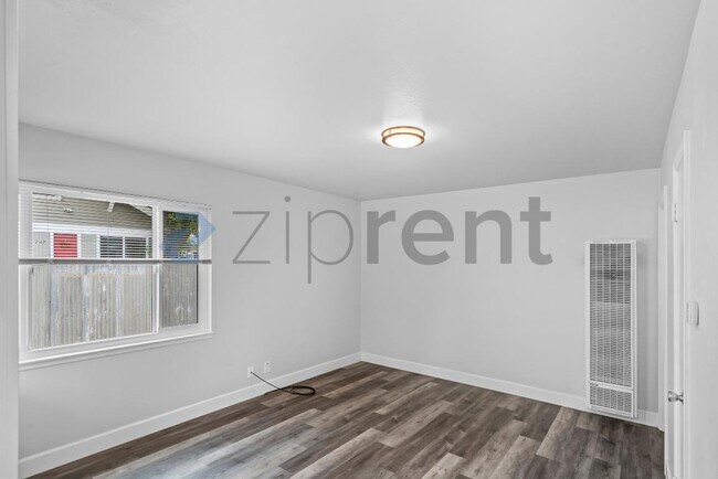 Foto del edificio - 120 Asbury St