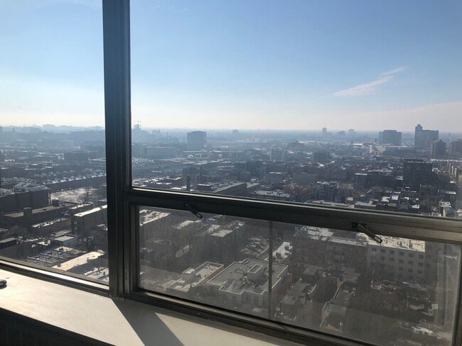 Foto del edificio - 1455 N Sandburg Ter