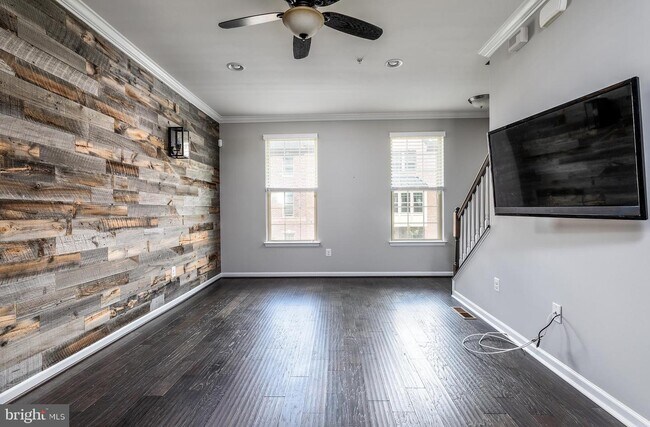 Foto del edificio - 854 S Macon St.