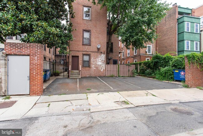 Foto del edificio - 914 Spruce St