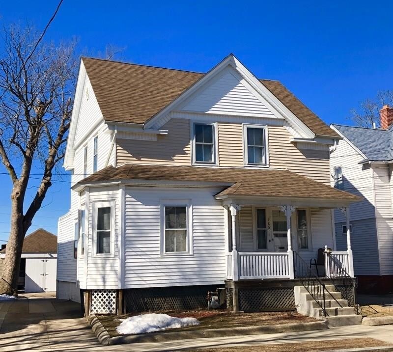 Primary Photo - 180 Summit St