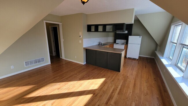 Foto del edificio - 1003 S 1st St