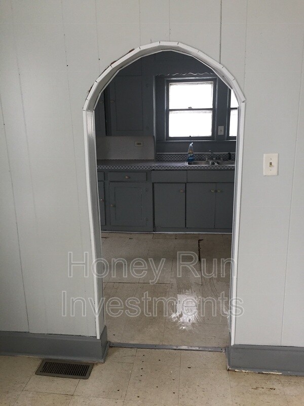 Building Photo - 531 Catalpa Ave