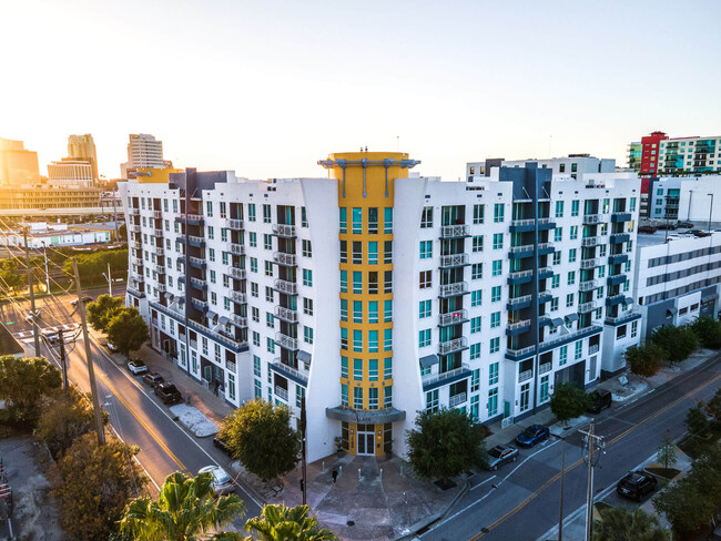 Building Photo - The Slade at Channelside