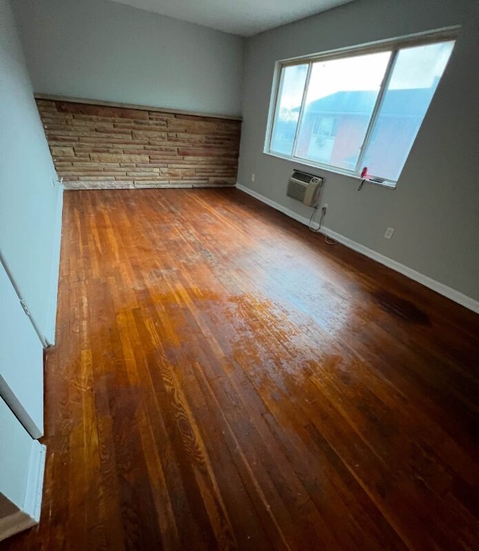 Building Photo - 3333 W Broad St