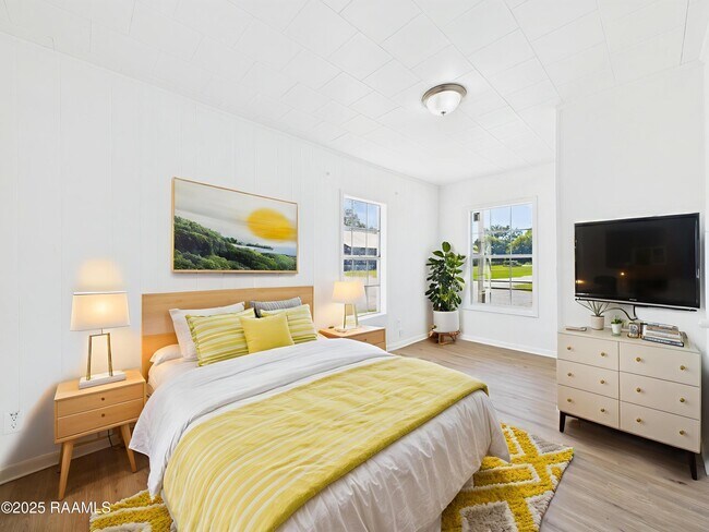 Foto del edificio - 711 E Lessley St