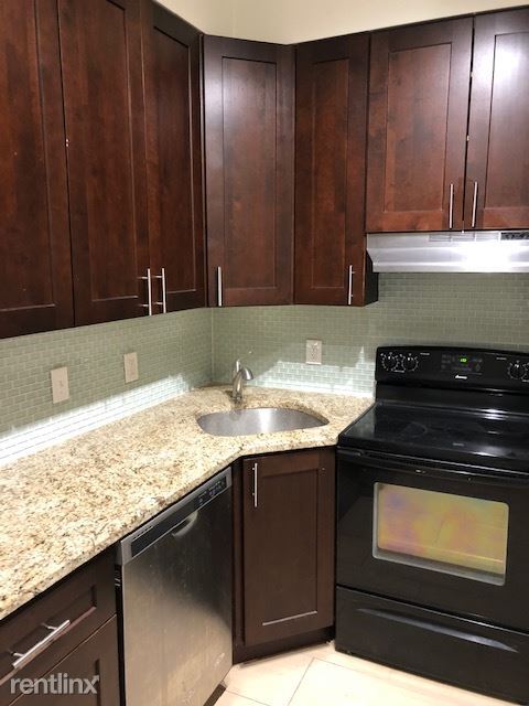 Foto del edificio - 1 br, 1 bath  - 213 Fitzwater Street Unit-2C