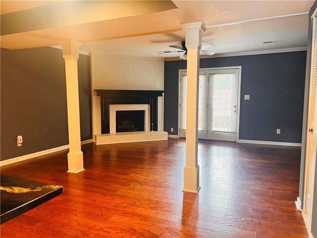Building Photo - 1786 Twin Brooks Dr SE