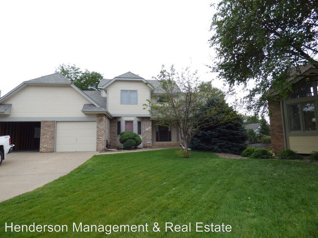 Building Photo - 2701 Garrett Dr