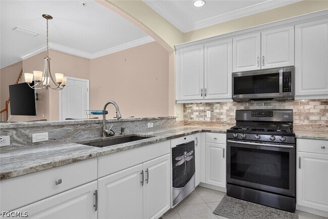 Building Photo - 3241 Cottonwood Bend
