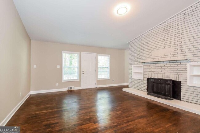 Foto del edificio - 6066 Pisgah Rd SW