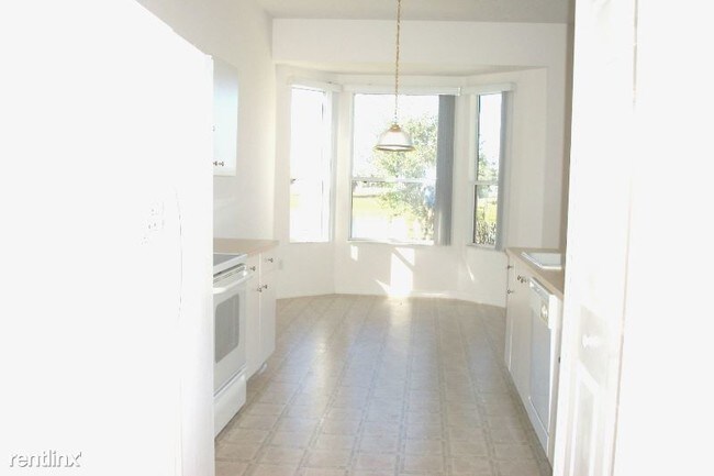 Foto del edificio - 4 br, 2 bath House - 6720 Calistoga Cir
