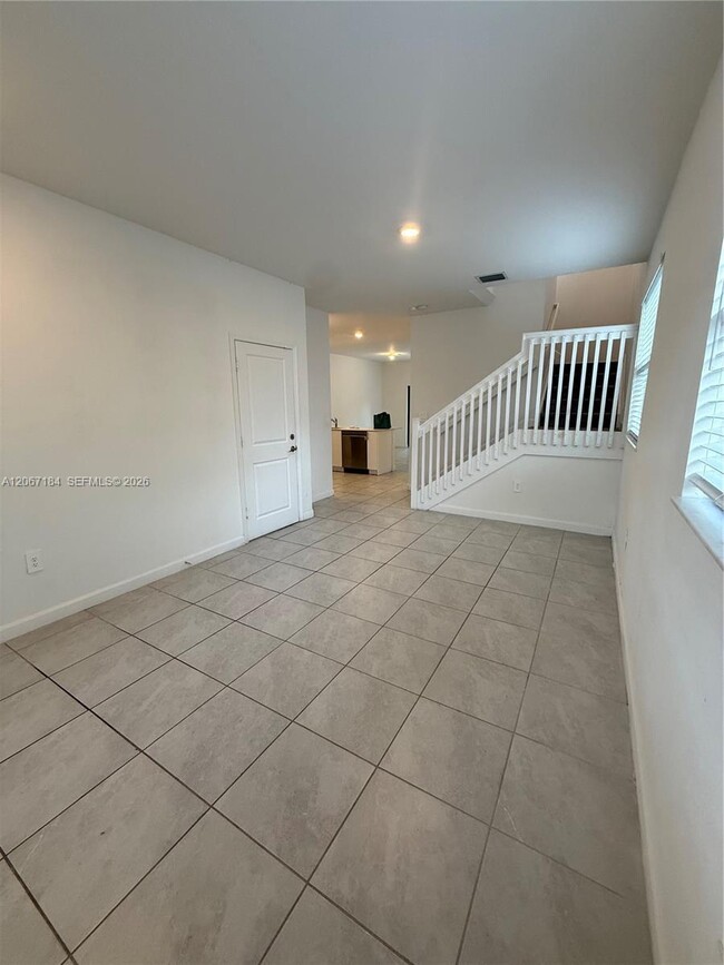 Photo - 24600 House
