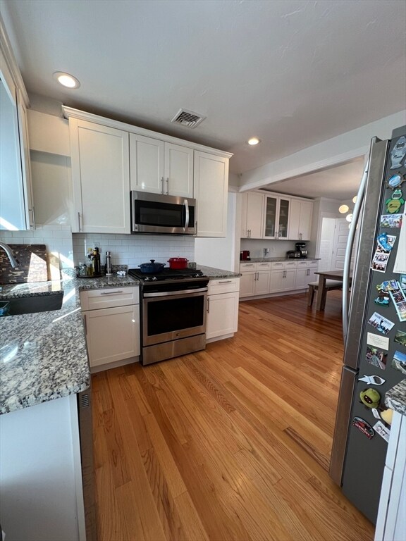 Foto del edificio - 474 Albemarle Rd