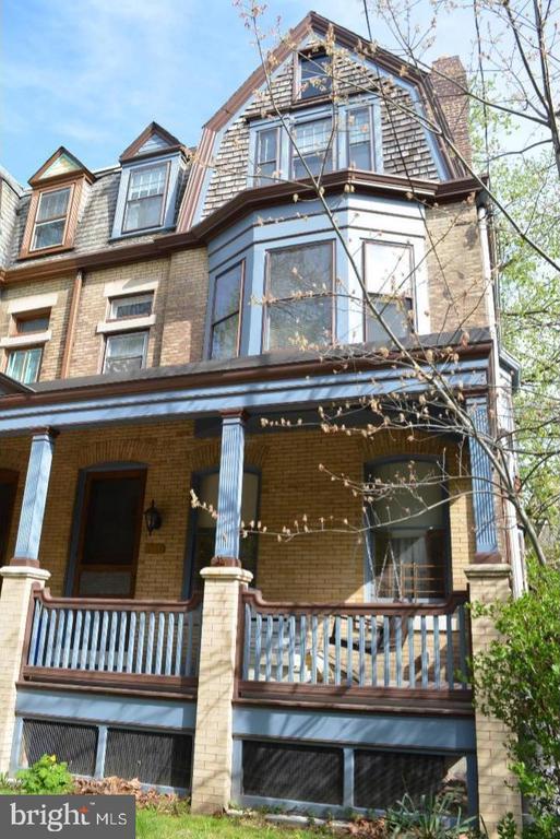 Foto del edificio - 4720 Windsor Ave