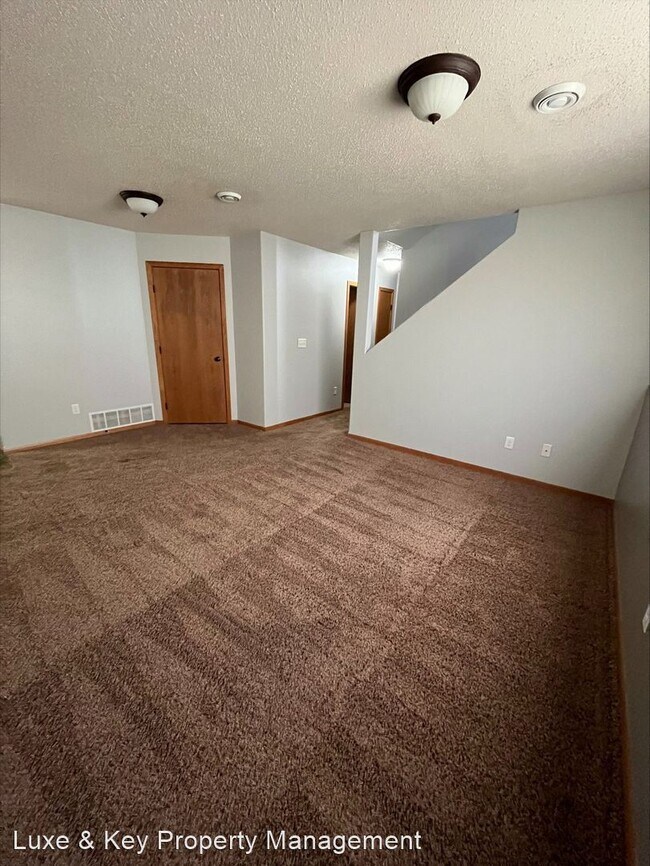 Foto del edificio - 3 br, 2 bath House - 3433 15th St S