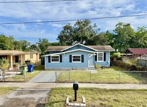 Building Photo - 3104 E Ellicott St