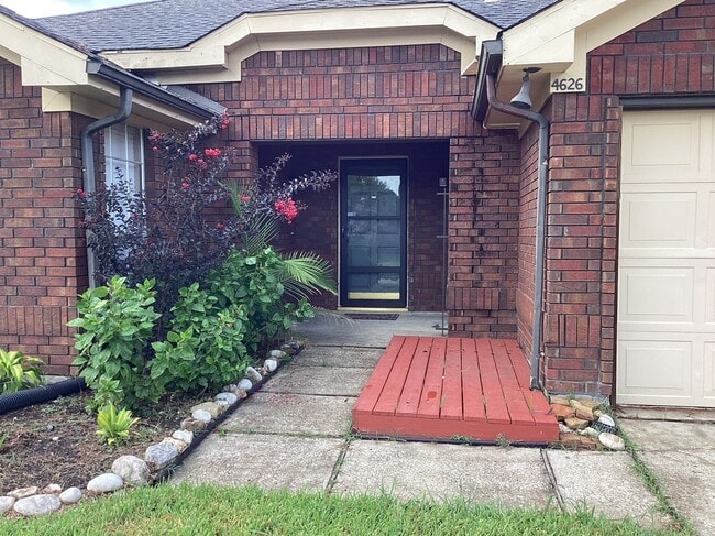 Building Photo - 4626 Stonemede Dr