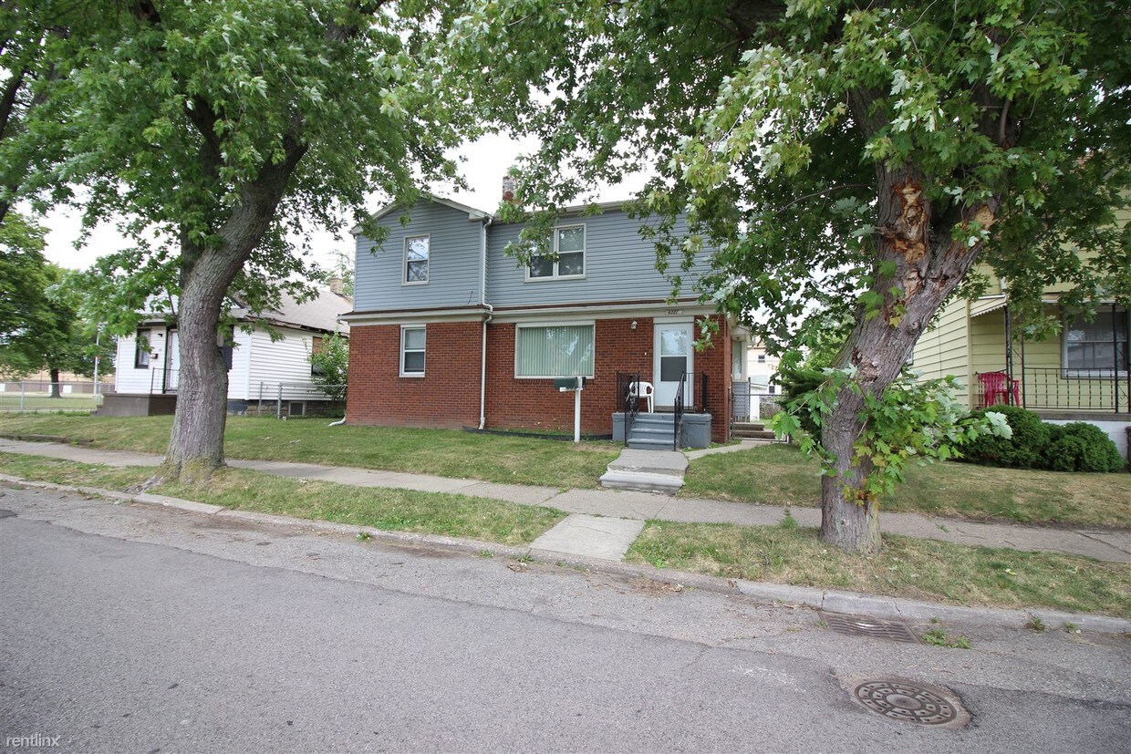Primary Photo - 4227 8th St